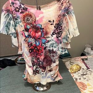 Mugsha by Sienna Rose Floral Multicolor Women's Top